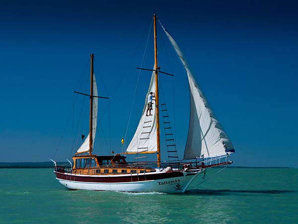 There is nothing better, than enjoying the summer breeze on a hot afternoon on a boat and discovering the scene from the middle of the biggest lake of the Central Europe. A refreshing experience and the best place to relax a bit in the hottest time of the year.