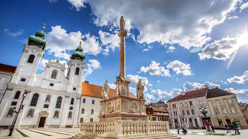 -Győr the city of meetings - Győr, this mellow and colourful town is situated half way between Vienna and Budapest, and hosts a vast array of architectural, cultural and natural treasures. 